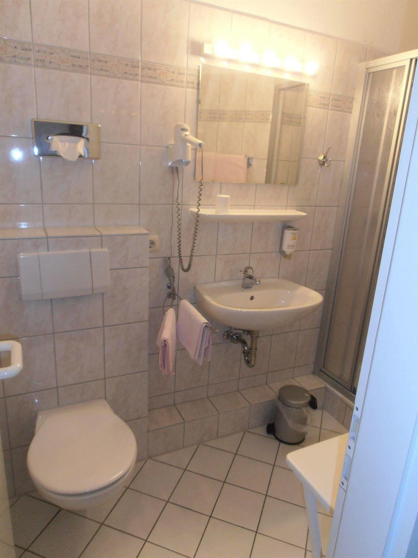 Hotel Hesse Schenefeld  Kültér fotó